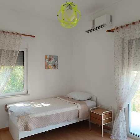 ευρύχωρο στην ρόδο Apartamento *