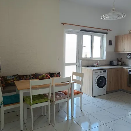 ευρύχωρο στην ρόδο Apartamento *